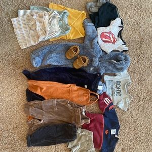 Baby boy clothing bundle 0-3 months: Zara, h &m, adidas, carters